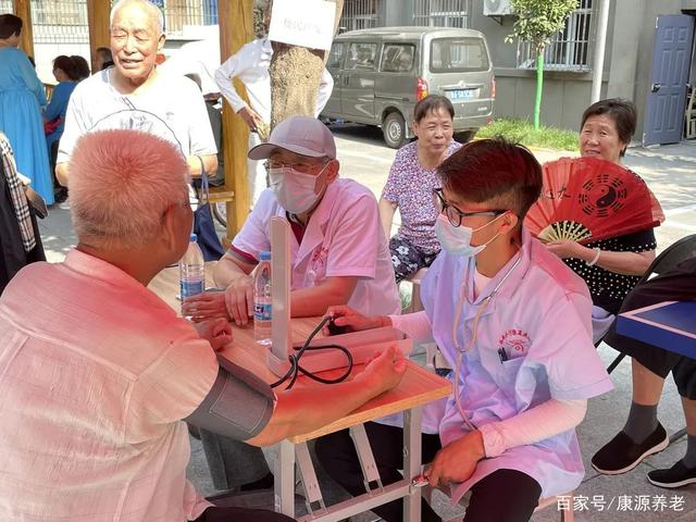 為民服務養老早市走進土門街道漢城東路社區(圖7)